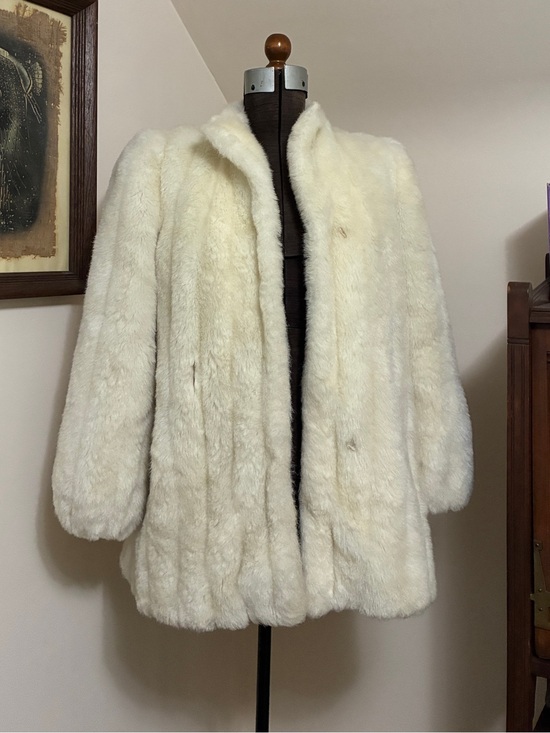 Sasson Jackets & Blazers - Vintage 1980s Sasson Faux Fur Coat